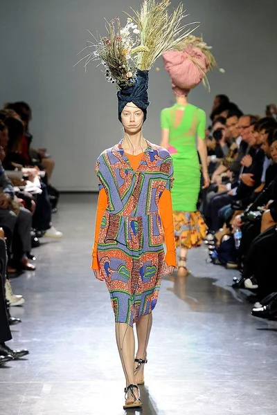 Look 20